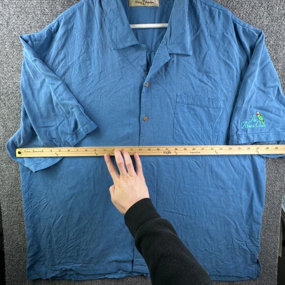 Tommy Bahama Silk Button Up Shirt Short Sleeve Mens Hawaii Blue 2XL Solid Adult - Picture 5 of 16